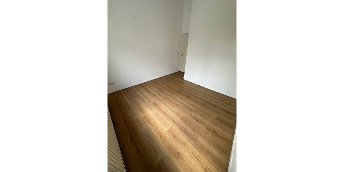 Etagenwohnung Wilhelmshaven Innenstadt - 3 Zimmer, 79 m&sup2;, 486&euro; | Angebot:26502260