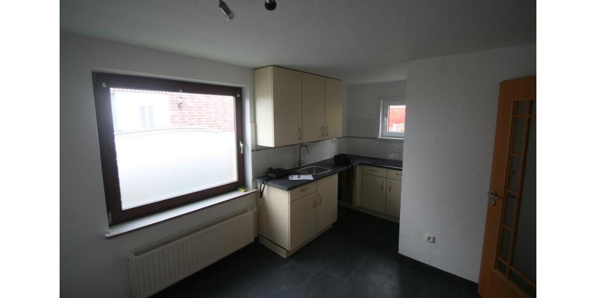 Etagenwohnung Upgant-Schott Schott - 4 Zimmer, 86 m&sup2;, 670&euro; | Angebot:25057927