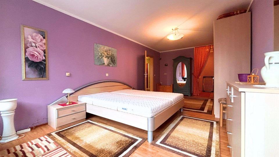 Etagenwohnung Riedenburg - 2 Zimmer, 65 m&sup2;, 650&euro; | Angebot:24770640