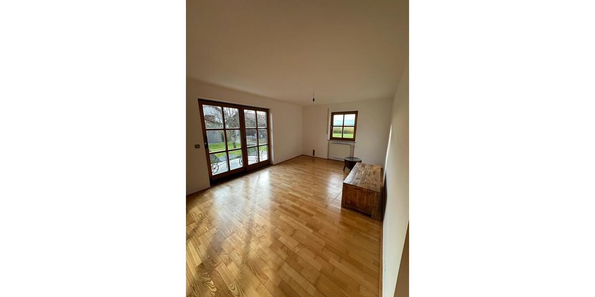 Erdgeschoßwohnung Eging am See - 3 Zimmer, 130 m&sup2;, 1.235&euro; | Angebot:24551288