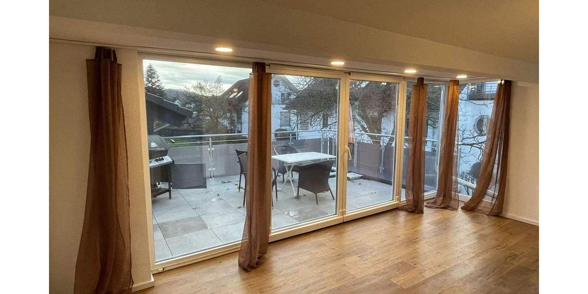 Etagenwohnung Rielasingen-Worblingen Rielasingen - 4 Zimmer, 91 m&sup2;, 1.250&euro; | Angebot:24836493