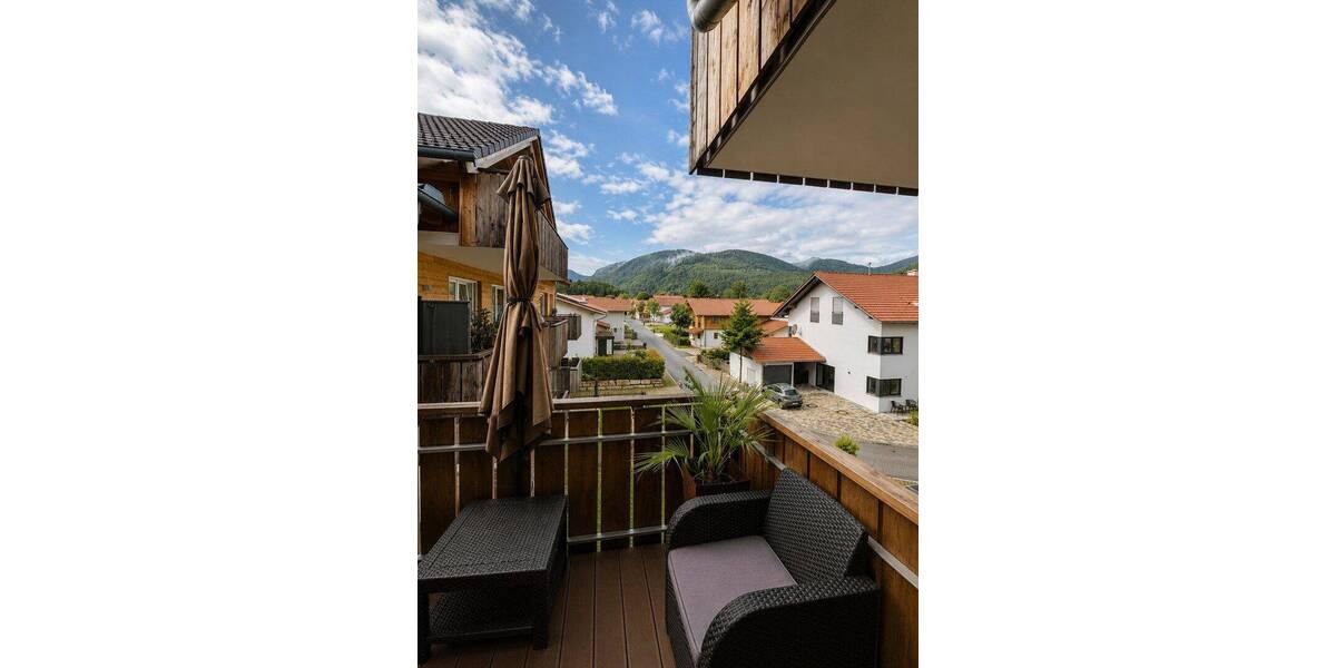 Etagenwohnung Siegsdorf Hörgering - 2 Zimmer, 69 m&sup2;, 1.105&euro; | Angebot:26866294