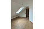 Dachgeschoßwohnung Münzenberg - 4 Zimmer, 110 m&sup2;, 950&euro; | Angebot:26618331