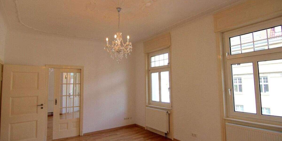 Etagenwohnung Stuttgart Süd - 4 Zimmer, 125 m&sup2;, 1.695&euro; | Angebot:25271081