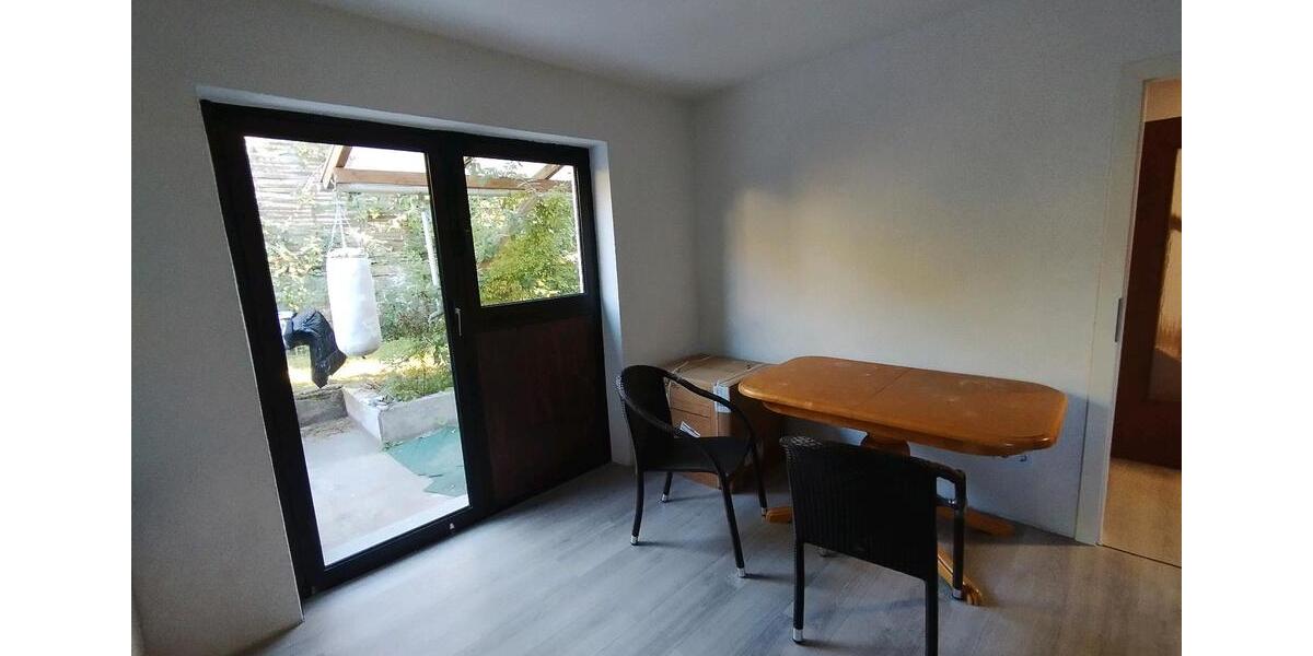 Wohnen auf Zeit Homburg - 1 Zimmer, 15 m&sup2;, 400&euro; | Angebot:25894724