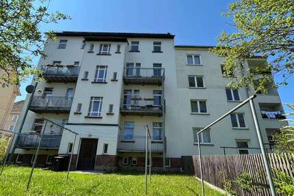 Wohnung zum Mieten in Plauen 293 € 62.74 m²