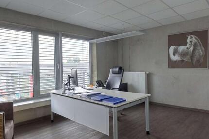 Moderne Bürofläche im Obergeschoss an verkehrsgünstigem Standort in Baden-Baden Oos zimmer