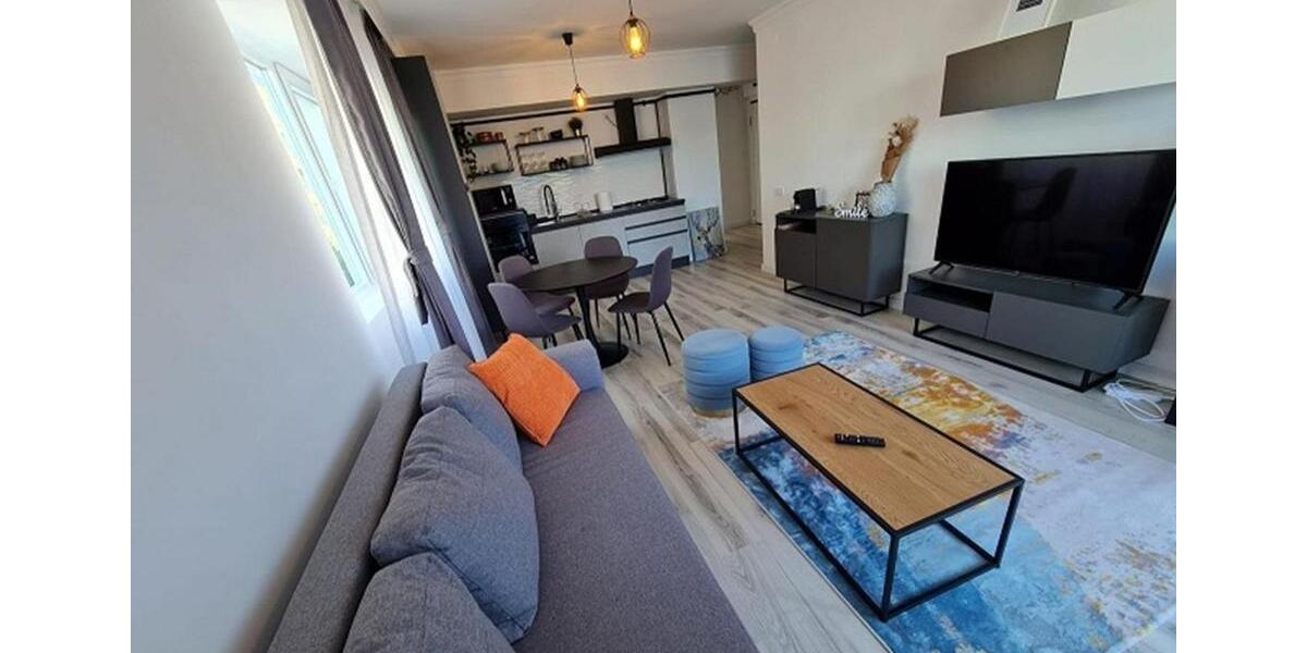 Wunderschöne 1 Zimmer Wohnung mit tollem Blick, Balkon und Stellplätzen 1 zimmer