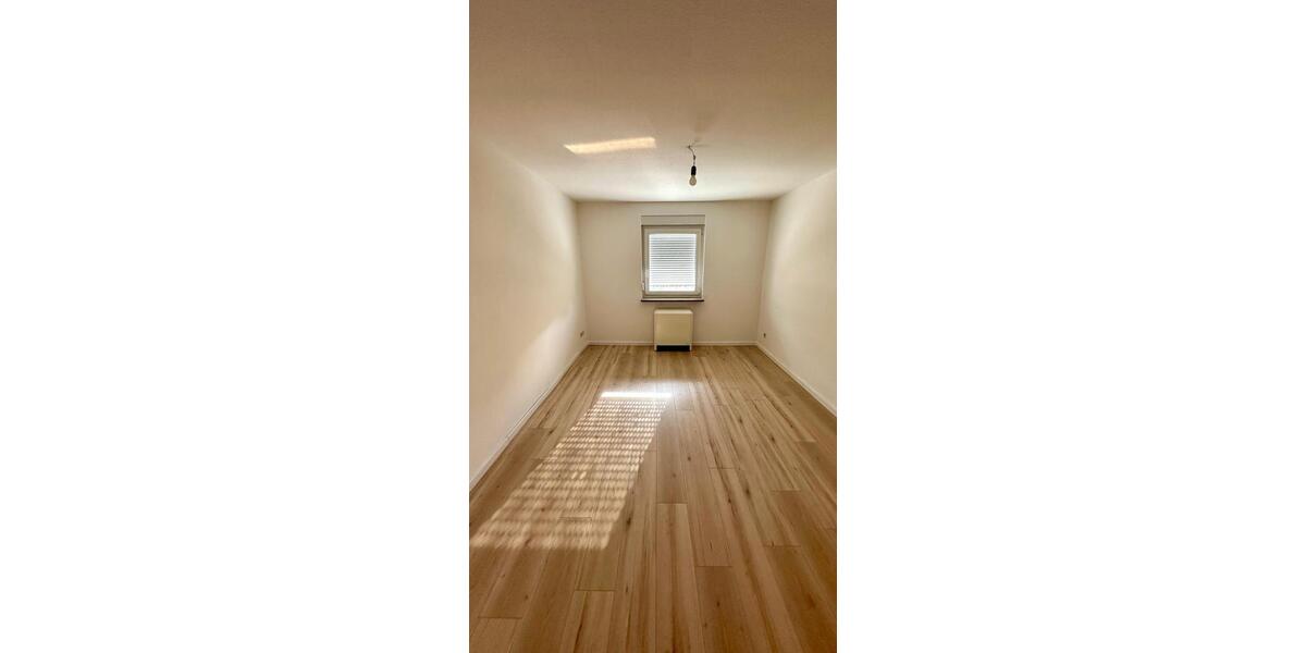 Erdgeschoßwohnung Pulsnitz - 3 Zimmer, 69 m&sup2;, 550&euro; | Angebot:25309806