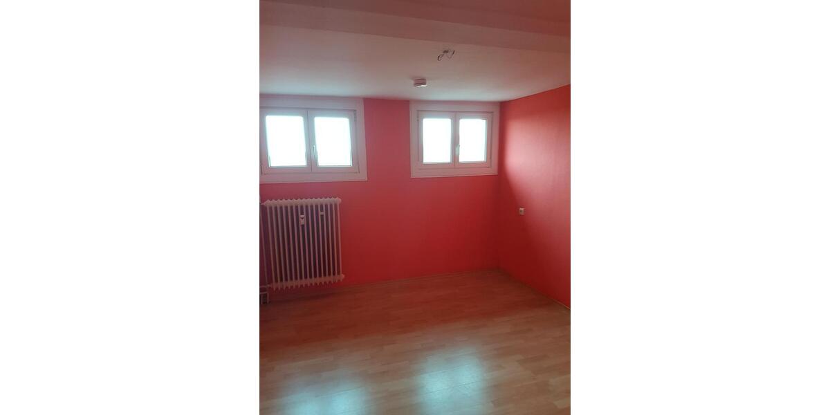 Dachgeschoßwohnung Schömberg - 4.5 Zimmer, 115 m&sup2;, 890&euro; | Angebot:26045549