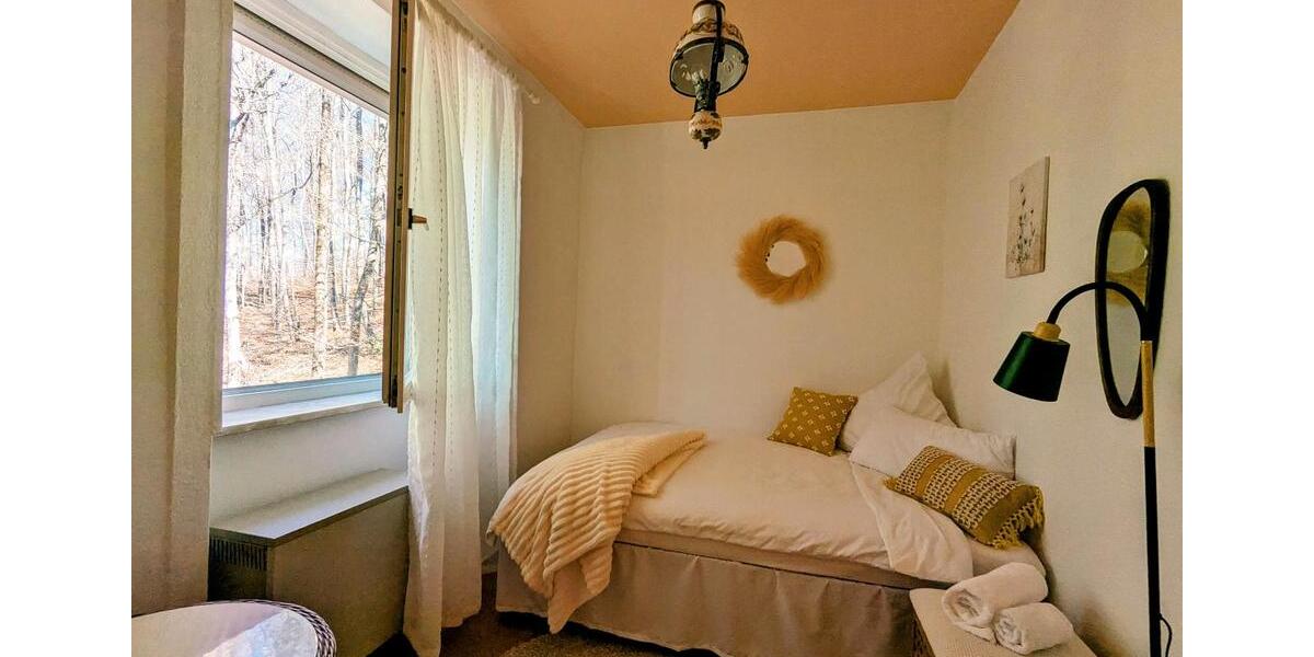 Wohnen auf Zeit Münsingen - 5 Zimmer, 130 m&sup2;, 1.800&euro; | Angebot:25562873