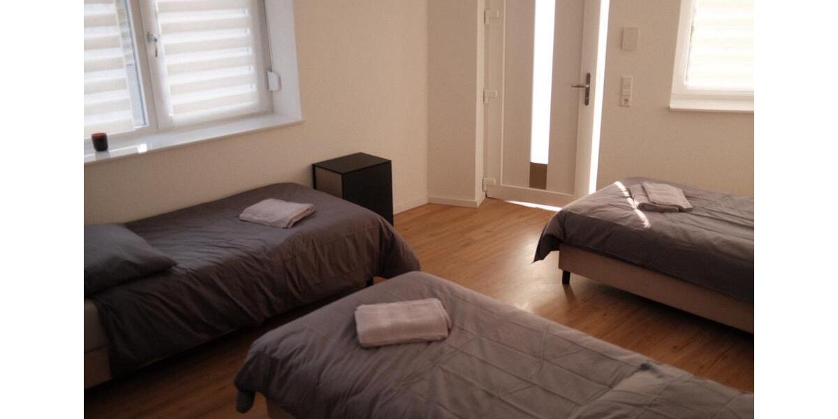 Wohnen auf Zeit Gärtringen - 1 Zimmer, 30 m&sup2;, 75&euro; | Angebot:26569208