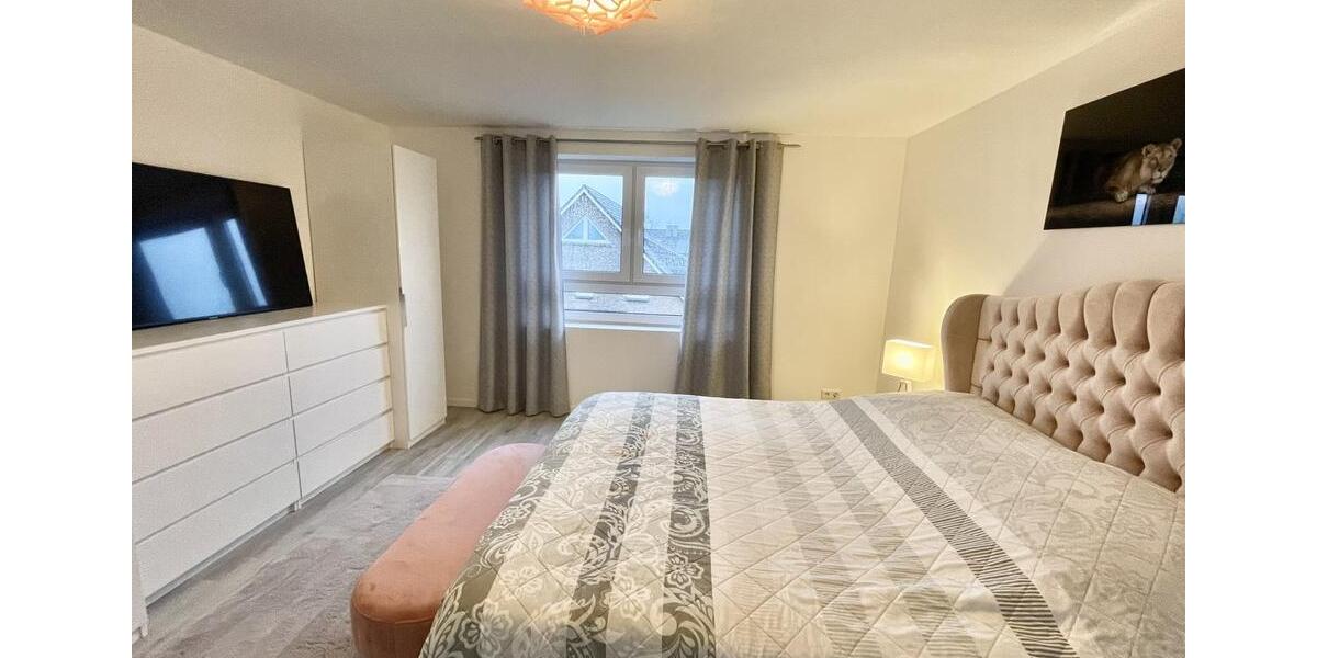 Reihenhaus Norderstedt Friedrichsgabe - 5 Zimmer, 132 m&sup2;, 2.250&euro; | Angebot:25656648