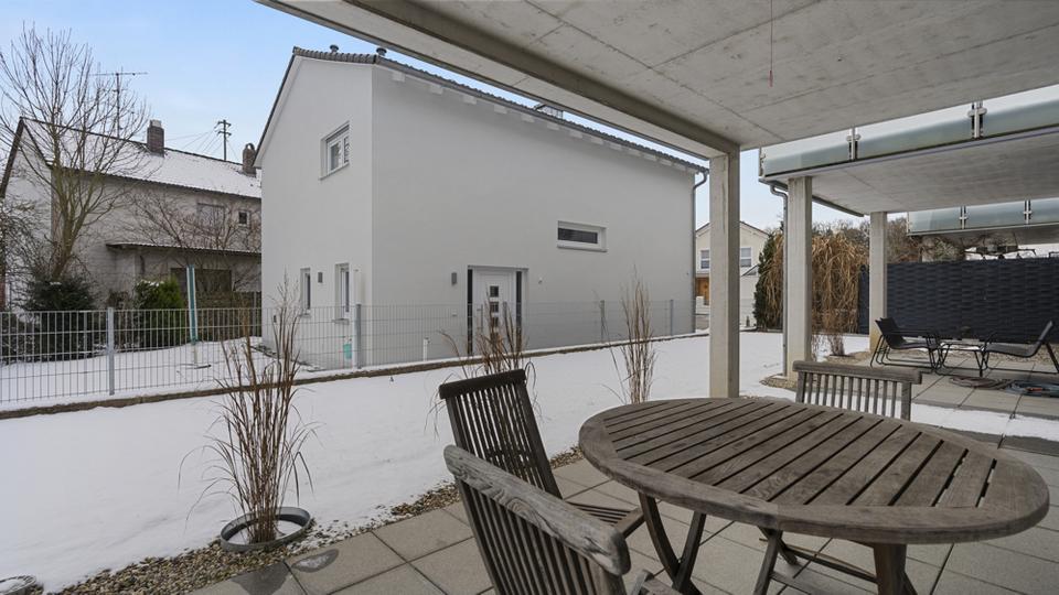 Erdgeschoßwohnung Ingolstadt Münchener Straße - 4 Zimmer, 133 m&sup2;, 1.450&euro; | Angebot:24875644