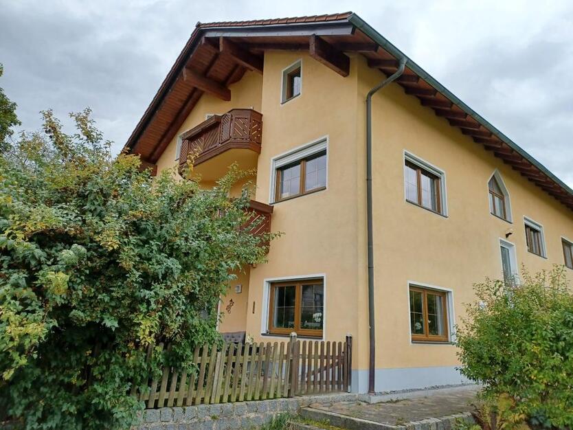 110qm Wohnung mit Garten und 2 Stellplätzen Schalding r.d.Donau. zimmer