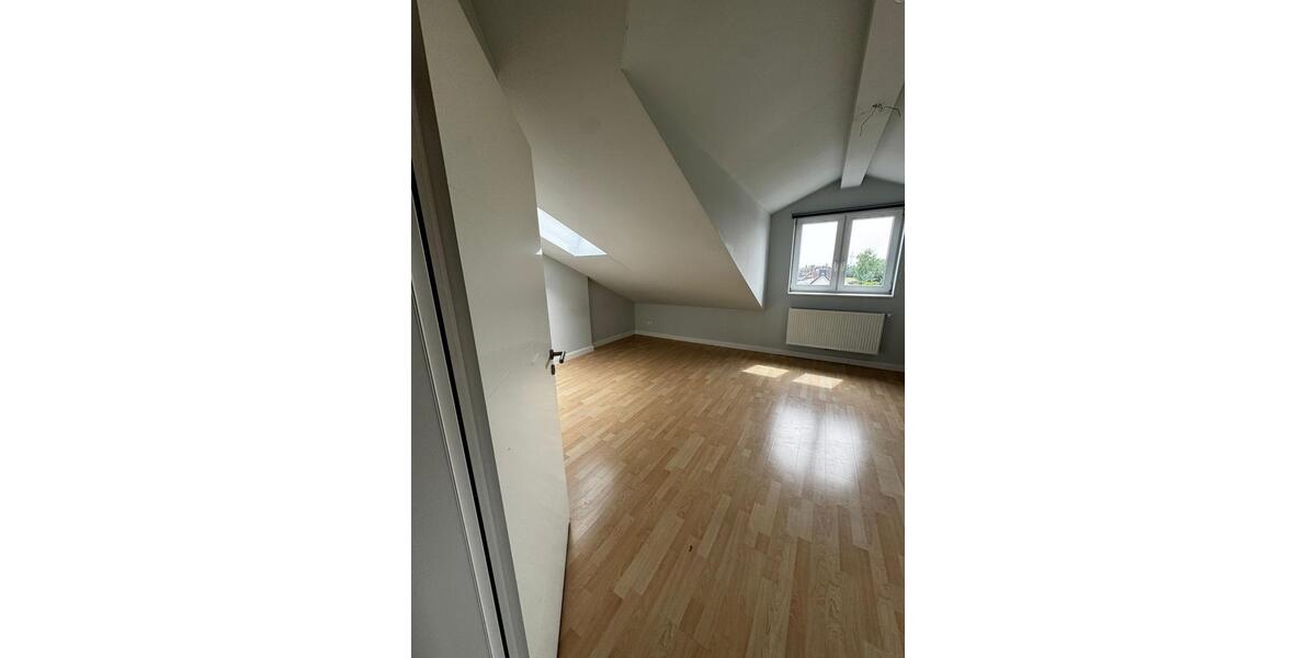 Etagenwohnung Börnsen - 5 Zimmer, 2.300&euro; | Angebot:22709901