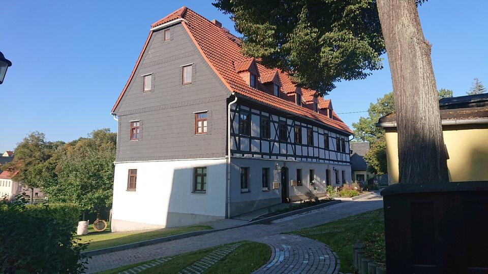 Erdgeschoßwohnung Oederan - 2 Zimmer, 51 m&sup2;, 260&euro; | Angebot:26314653