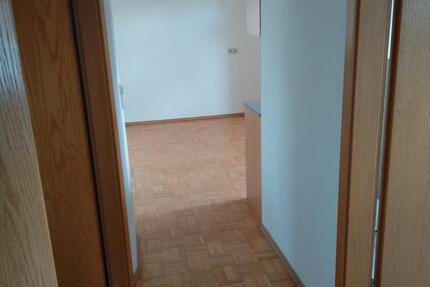 Wohnung Dessau-Roßlau Roßlau - 2 Zimmer, 46 m&sup2;, 322&euro; | Angebot:25967548