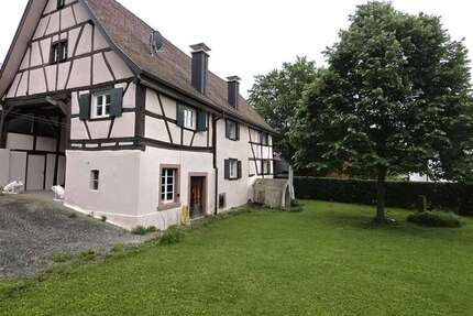 Wohnung Kandern - 6 Zimmer, 213 m&sup2;, 2.000&euro; | Angebot:26948597