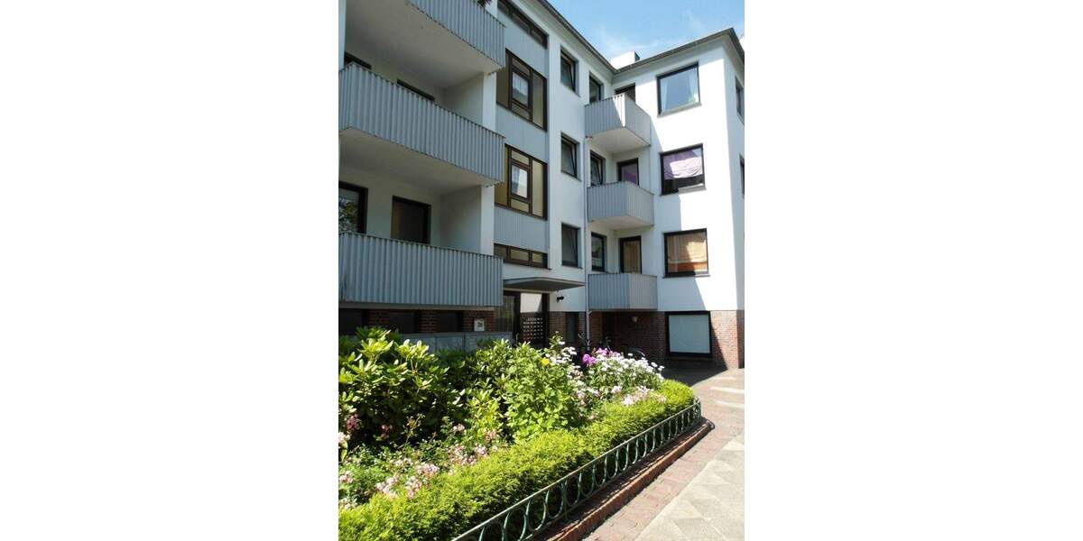 1-ZKB im Villenviertel - Balkon, Küchenzeile, gepflegtes MFH - frei ab Feb. 2026 1 zimmer