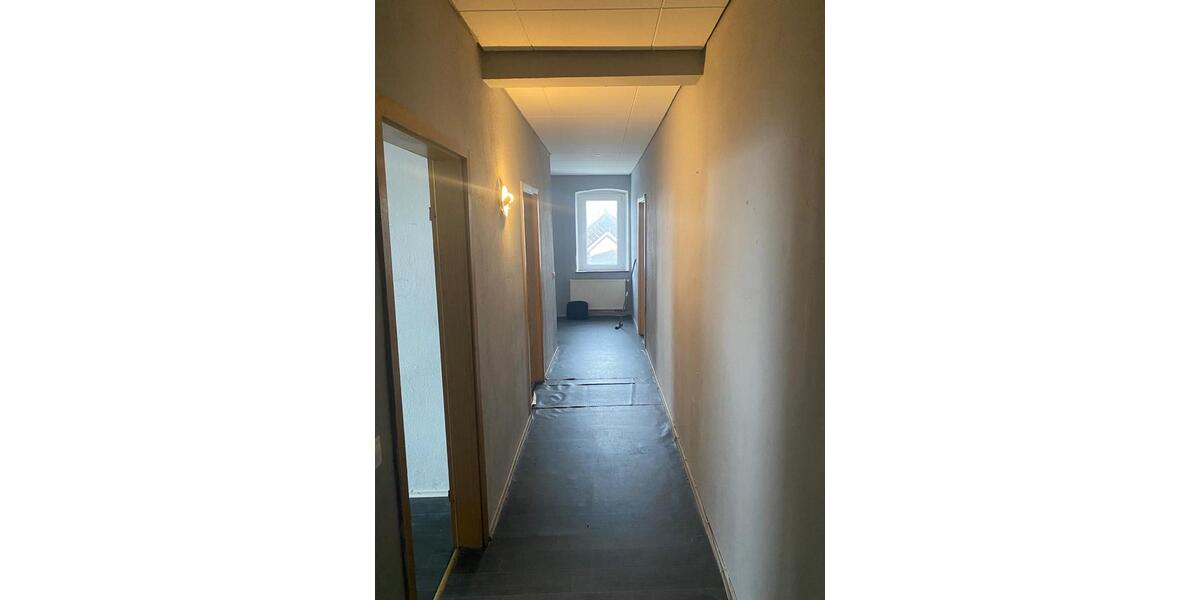 Dachgeschoßwohnung Merchweiler - 3 Zimmer, 81 m&sup2;, 670&euro; | Angebot:26339720