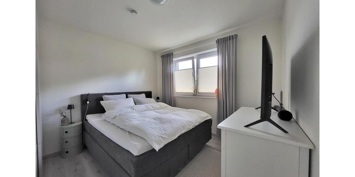 Dachgeschoßwohnung Uplengen - 2 Zimmer, 62 m&sup2;, 650&euro; | Angebot:26662059