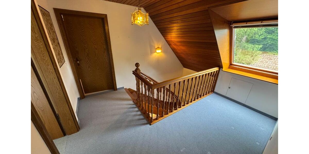 Dachgeschoßwohnung Hamburg Harburg - 3 Zimmer, 70 m&sup2;, 1.100&euro; | Angebot:25924706