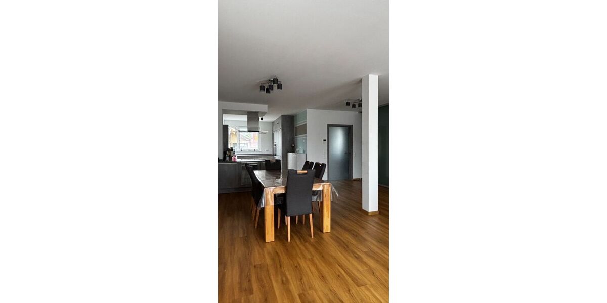 Moderne Doppelhaushälfte (Baujahr 2021) mit 15 kWp PV-Anlage, Wärmepumpe und Top-Lage Nahe St. Leoner See - Doppelhaushälfte St. Leon-Rot Rot | Angebot:26988912