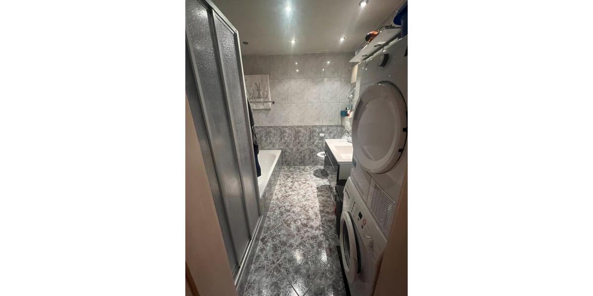 Etagenwohnung Bogen - 3 Zimmer, 93 m&sup2;, 1.023&euro; | Angebot:26565055