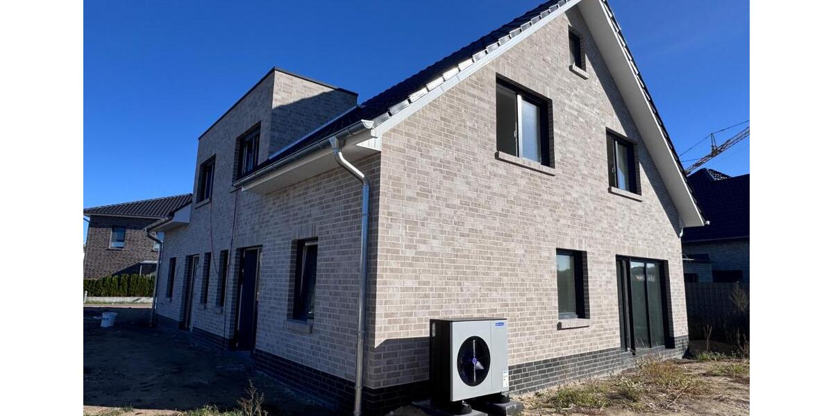 Doppelhaushälfte Verden (Aller) - 4 Zimmer, 125 m&sup2;, 1.400&euro; | Angebot:24719573