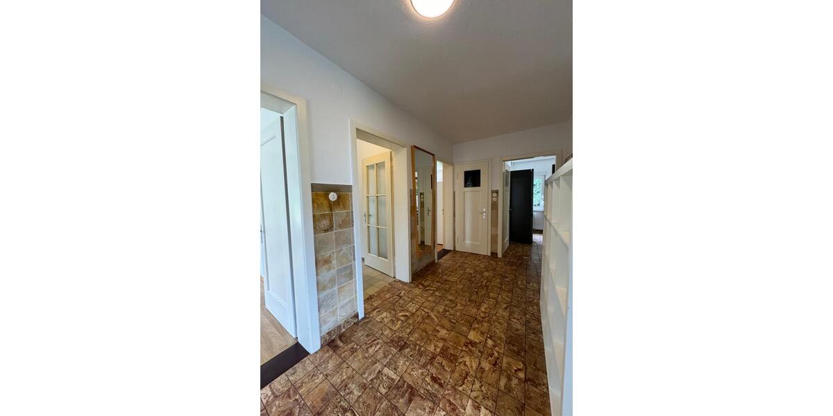 Erdgeschoßwohnung Dettingen an der Erms - 3 Zimmer, 80 m&sup2;, 1.300&euro; | Angebot:25300810
