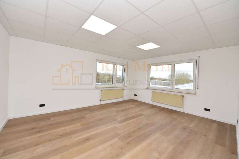 Büro in Hüttenberg 850 € 120 m²