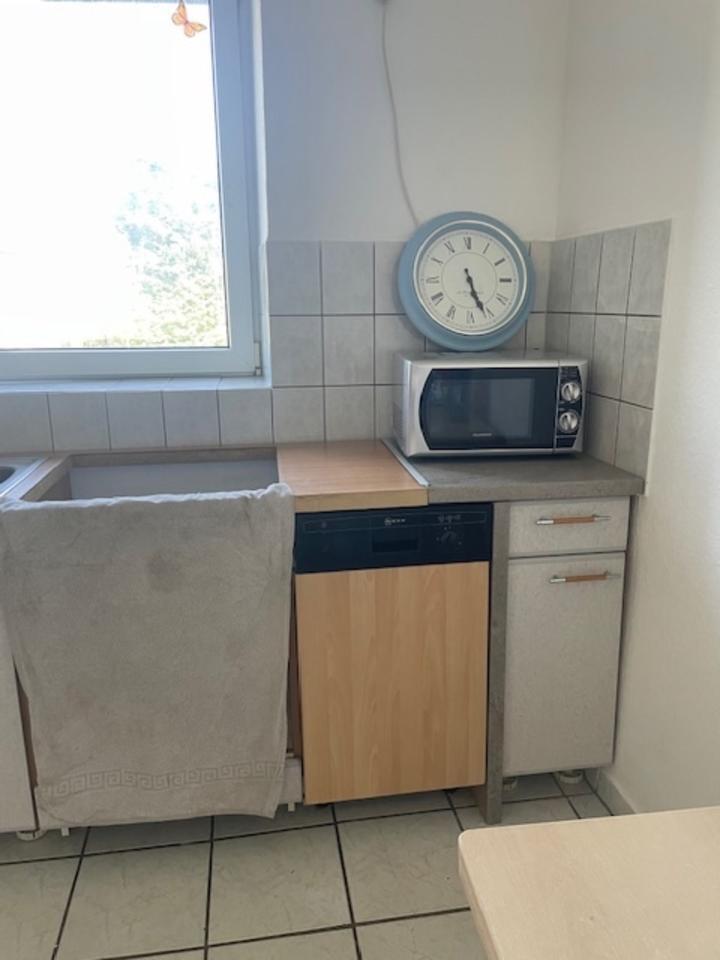 Helle gemutliche 3 ZKW Wohnung zimmer