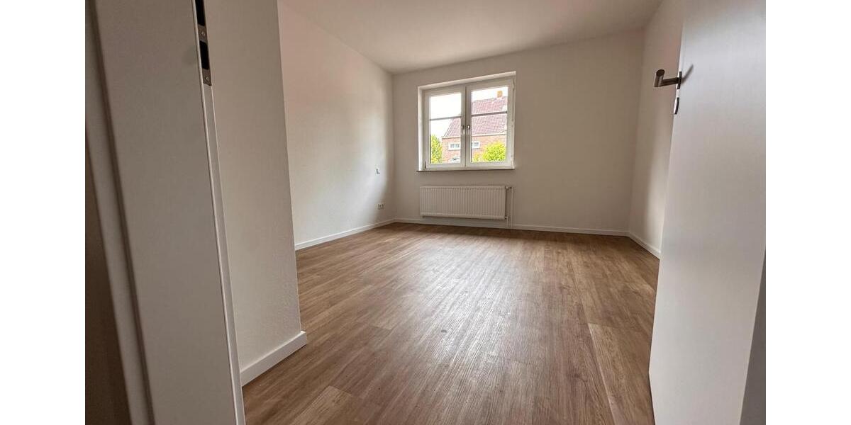 Erdgeschoßwohnung Leer (Ostfriesland) - 3 Zimmer, 78 m&sup2;, 950&euro; | Angebot:26617552