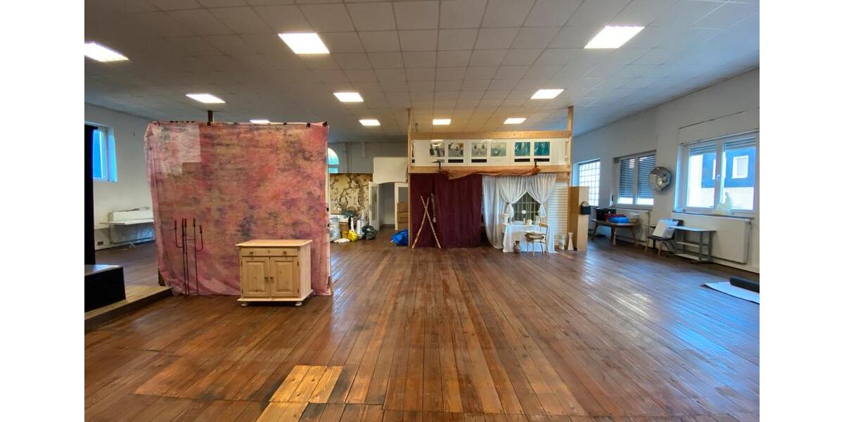 Loft - Studio - Atelier Schwelm - 2 Zimmer, 230 m&sup2;, 800&euro; | Angebot:24943760