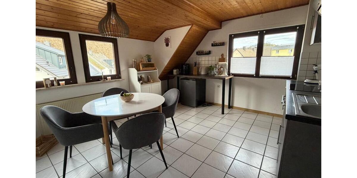 Etagenwohnung Hellenthal - 3 Zimmer, 89 m&sup2;, 660&euro; | Angebot:26045518