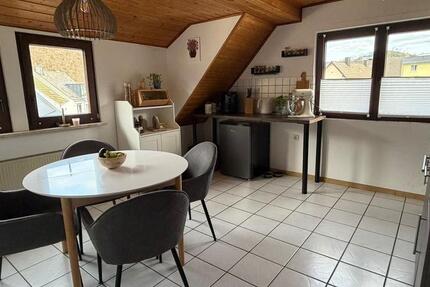 Wohnung Hellenthal - 3 Zimmer, 89 m&sup2;, 660&euro; | Angebot:26045518