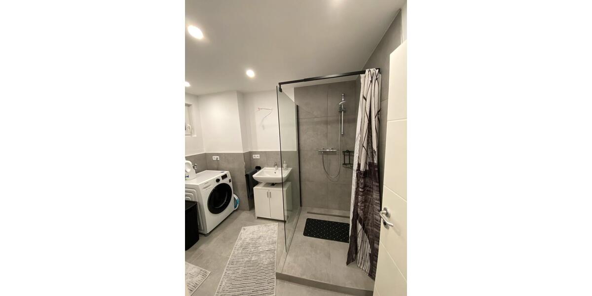 Erdgeschoßwohnung Schwetzingen - 2 Zimmer, 60 m&sup2;, 980&euro; | Angebot:24984086