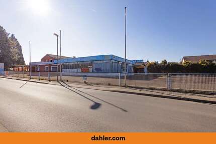 Halle in Göttingen 6.000 € 755 m² zimmer