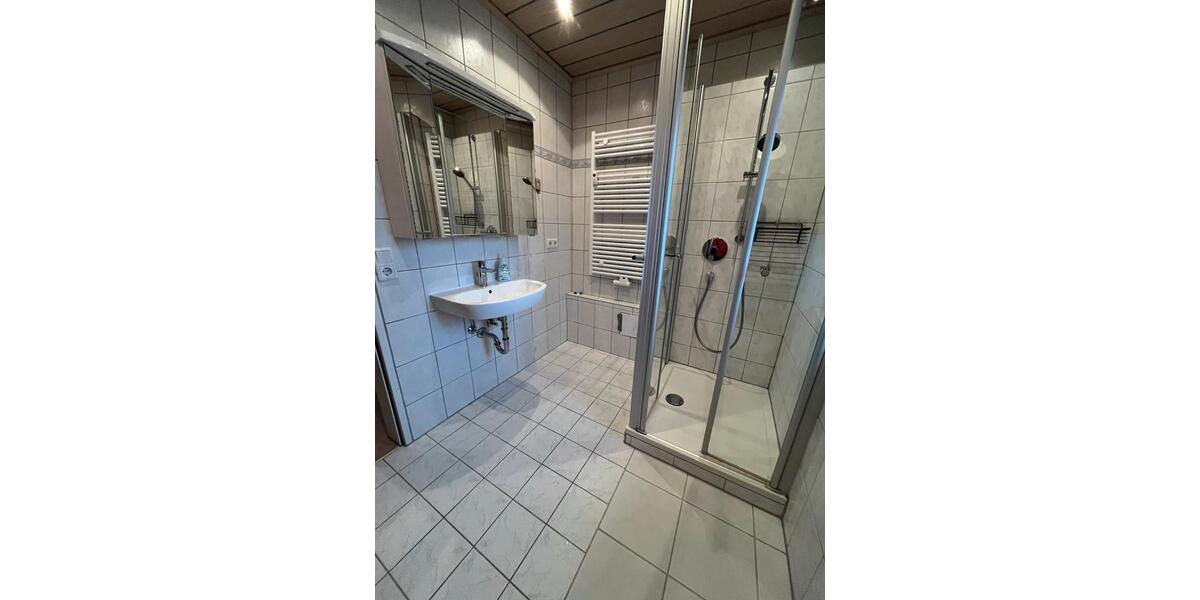 Etagenwohnung Heroldsberg - 3 Zimmer, 80 m&sup2;, 980&euro; | Angebot:24346118