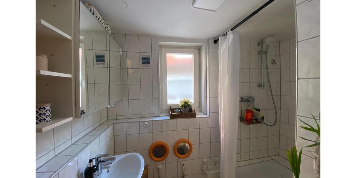 Etagenwohnung Würzburg Dürrbachau - 3 Zimmer, 110 m&sup2;, 1.400&euro; | Angebot:25026431