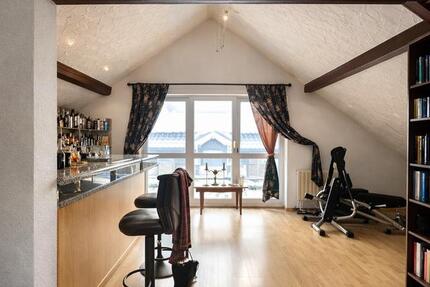 Wohnung Homburg - 2 Zimmer, 75 m&sup2;, 700&euro; | Angebot:25082370