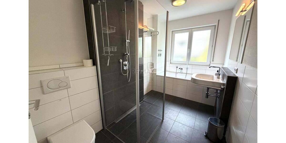 Etagenwohnung Göppingen - 3 Zimmer, 88 m&sup2;, 990&euro; | Angebot:26591795