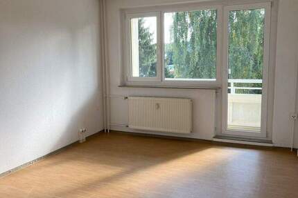 Wohnung Stralsund Knieper West - 3 Zimmer, 60 m&sup2;, 364&euro; | Angebot:24679129
