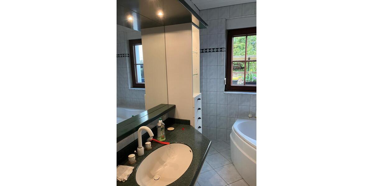 Erdgeschoßwohnung Grünhain-Beierfeld Beierfeld - 3 Zimmer, 90 m&sup2;, 400&euro; | Angebot:26037485