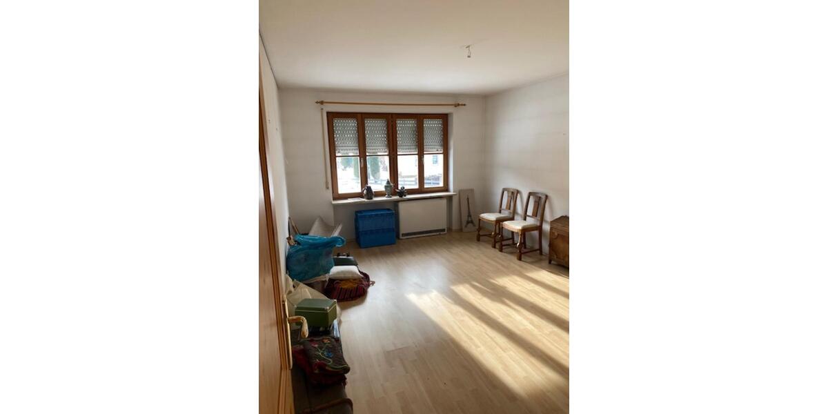 4 Zi. Wohnung mit Garten und Garage zu vermieten 4 zimmer