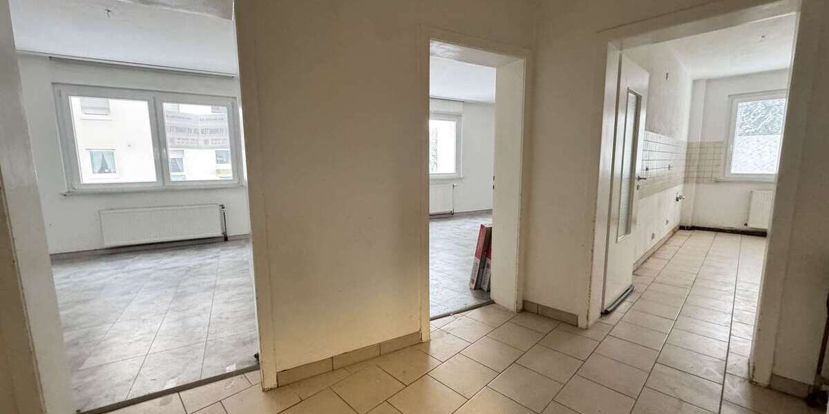 Attraktiv geschnittene 3,5-Zimmer-Wohnung mit optionaler Garage und zusätzlichem Stauraum - 3.5 Essen Stadtbezirk III | Angebot:27236795