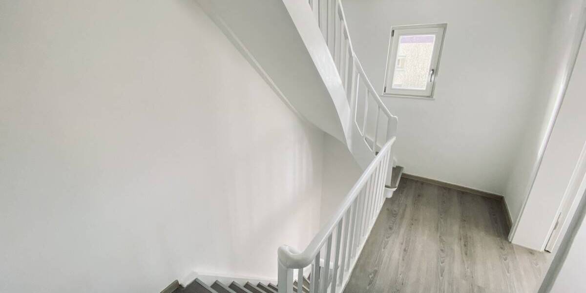 Einfamilienhaus Gründau / Niedergründau Niedergründau - 5 Zimmer, 100 m&sup2;, 1.100&euro; | Angebot:26105543