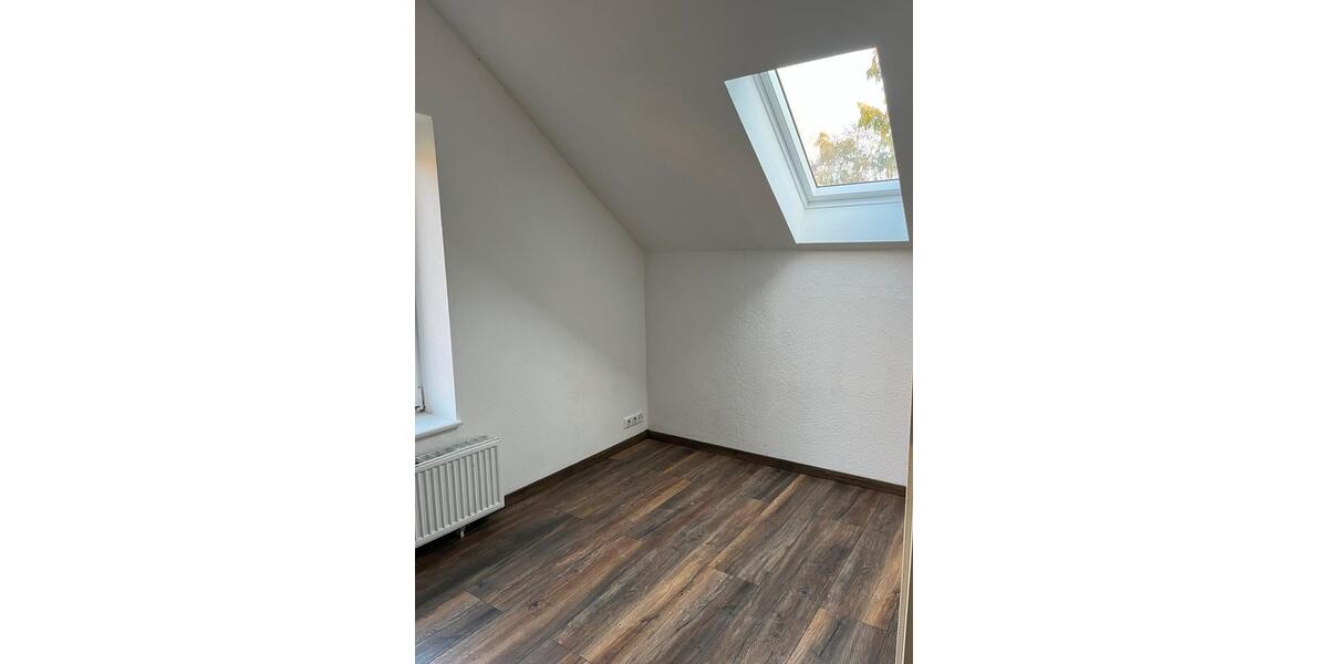 Maisonettenwohnung Bordesholm - 6.5 Zimmer, 160 m&sup2;, 1.600&euro; | Angebot:26503262