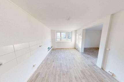 Wohnung zum Mieten in Chemnitz 783 € 129.36 m² 5 zimmer